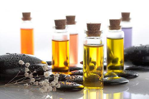 How to choose essential oil for oily skin type